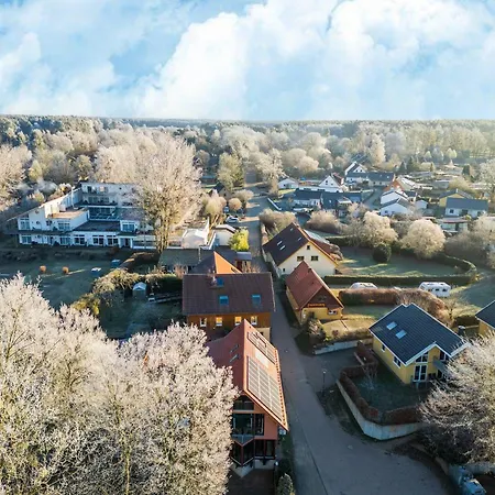 Elegant Eingerichtete Appartamento Granzow